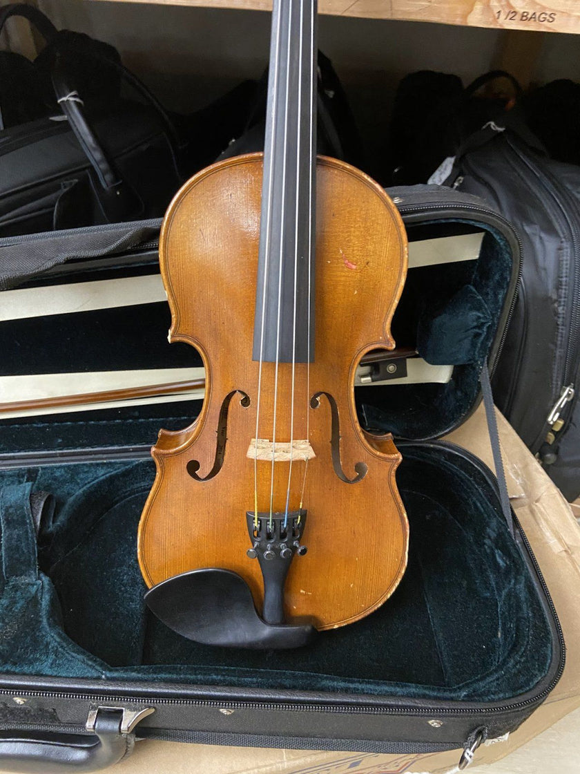 [Garage Sale]  Violin 1/2  Size   Carlos Rizzo  #11503  Fair