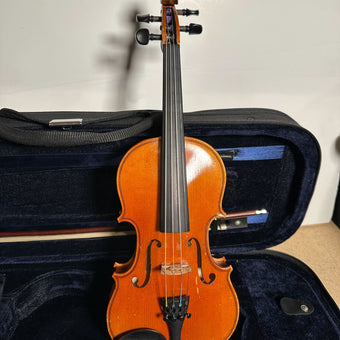 [Garage Sale] Violin 1/8 Carlos Rizzo -  Fair #16396